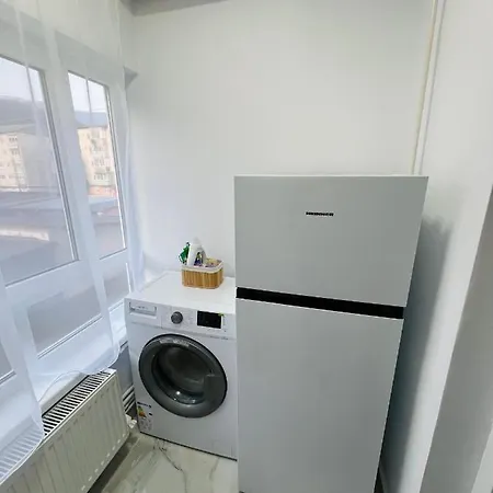 Marblehome~straja/lupeni Lupeni (Hunedoara)